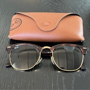 Ray-Ban Classic Black and Gold Sunglasses